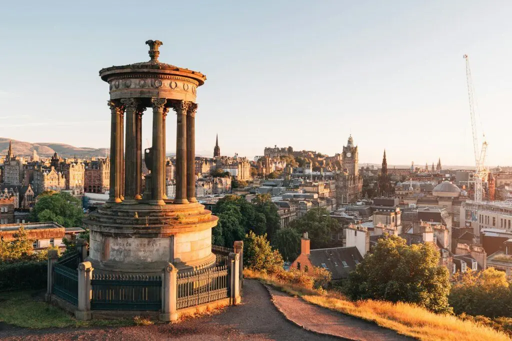 Contacter Brightside Travel, agence installée à Édimbourg : vue sur la ville depuis Calton Hill